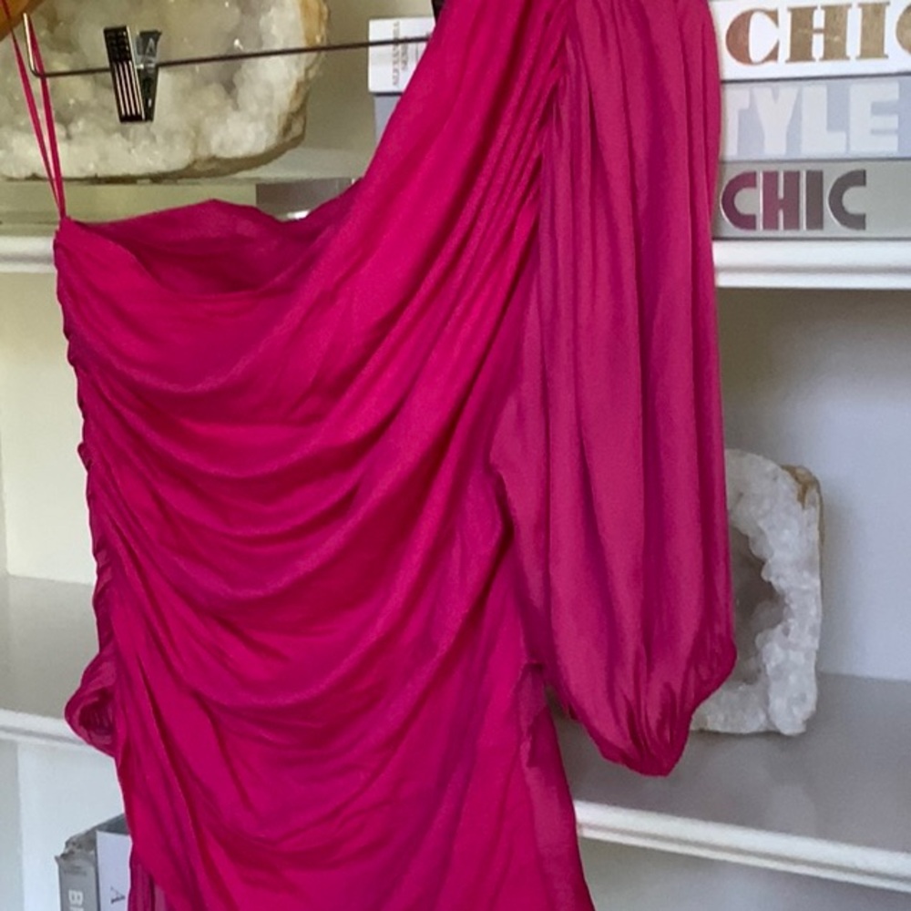 DOLAN Ruched Single-Shoulder Top, Small - Picture 3 of 5